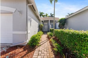 10788 Royal Caribbean Circle, Boynton Beach, FL 33437 - MLS#R11128991