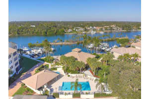 513 Oak Harbour Drive, Juno Beach, FL 33408 - MLS#R11129005