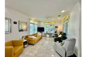 413 Hibiscus Drive, Deerfield Beach, FL 33442 - MLS#R11129012