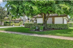 1901 Lynton Circle, Wellington, FL 33414 Sold 12/05/25