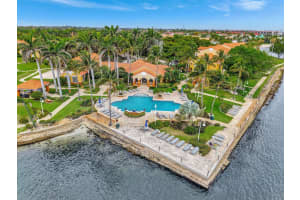 103 Yacht Club Way 206, Hypoluxo, FL 33462 - MLS#R11129072