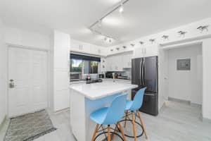 1043 Hillsboro Mile 17c, Hillsboro Beach, FL 33062 - MLS#R11129083