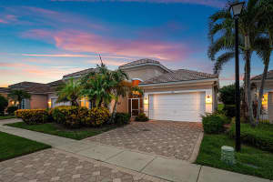 6959 Fairway Lakes Drive, Boynton Beach, FL 33472 - MLS#R11129085