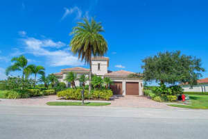 138 SE Via San Marino, Port St Lucie, FL 34984 - MLS#R11129089