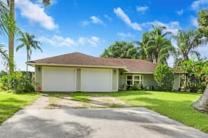 5924 Se Orange Blossom Trail Hobe Sound, FL 33455 - Off Market