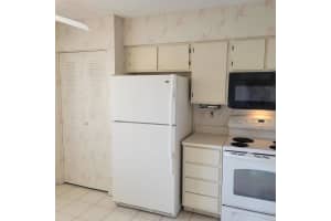 7351 Kinghurst Drive, Delray Beach, FL 33446 Sold 01/05/26