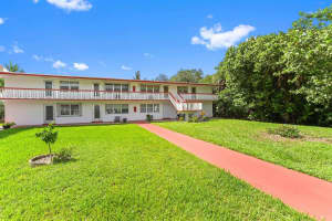 268 Northampton N, West Palm Beach, FL 33417 - MLS#R11129150