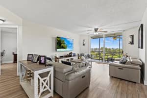 3465 Via Poinciana 606, Lake Worth, FL 33467 - MLS#R11129171