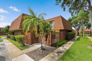 825 Center Street 30a, Jupiter, FL 33458 - MLS#R11129184