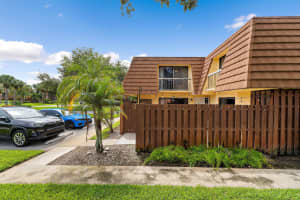 825 Center Street 30a, Jupiter, FL 33458 - MLS#R11129184