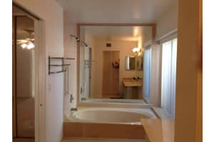 643 Executive Center Drive Q108, West Palm Beach, FL 33401 - MLS#R11129186