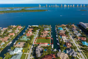 130 Bowsprit Drive, North Palm Beach, FL 33408 - MLS#R11129218