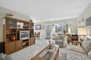 52 Norwich C, West Palm Beach, FL 33417 - MLS#R11129242