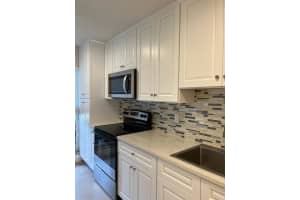 2501 Del Aire Boulevard 20-B, Delray Beach, FL 33445 - MLS#R11129255