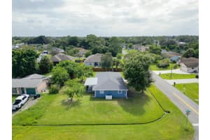 1801 SW Beeker Street, Port St Lucie, FL 34953 - MLS#R11129266