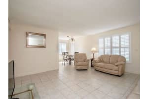 2800 Indian River Boulevard 1, Vero Beach, FL 32960 - MLS#R11129280