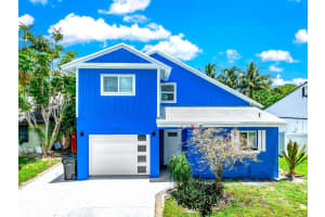 2470 Douglas Avenue, Delray Beach, FL 33444 Sold 11/13/25
