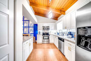 2470 Douglas Avenue, Delray Beach, FL 33444 Sold 11/13/25