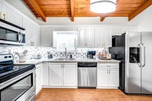 2470 Douglas Avenue, Delray Beach, FL 33444 Sold 11/13/25