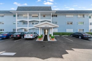 100 Shore Court 105, North Palm Beach, FL 33408 - MLS#R11129332