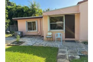 617 8th Avenue, Boynton Beach, FL 33435 - MLS#R11129365