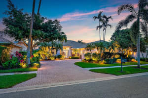 8933 Lakes Boulevard, West Palm Beach, FL 33412 - MLS#R11129387