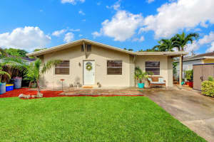 317 Perry Avenue, Greenacres, FL 33463 - MLS#R11129424