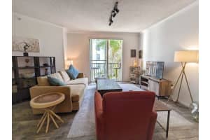 630 S Sapodilla Avenue 308, West Palm Beach, FL 33401 - MLS#R11129428