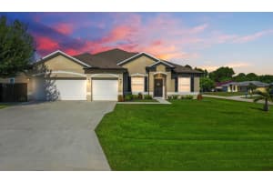 4074 SW Kamsler Street, Port Saint Lucie, FL 34953 - MLS#R11129432