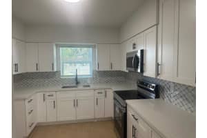 148 S Flame Avenue, Pahokee, FL 33476 Sold 10/31/25