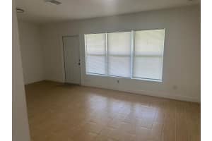 148 S Flame Avenue, Pahokee, FL 33476 Sold 10/31/25