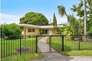 857 NW 8th Avenue, Boynton Beach, FL 33426 Sold 11/14/25