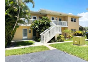 2111 NE 1st Court 204, Boynton Beach, FL 33435 - MLS#R11129451