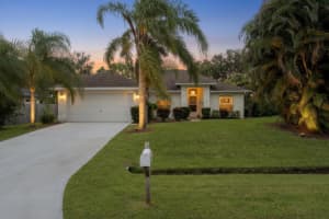 343 Sw South Quick Circle, Port Saint Lucie
