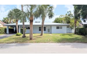 3840 Ne 22nd Terrace, Lighthouse Point