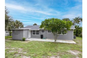 359 Garden Boulevard, Palm Beach Gardens, FL 33410 - MLS#R11129501