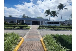 632 Brittany N, Delray Beach, FL 33446 - MLS#R11129543