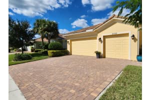 2095 Diamond Creek Way, Jensen Beach, FL 34957 - MLS#R11129554