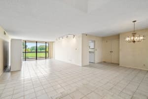 1900 Consulate Place 205, West Palm Beach, FL 33401 Sold 12/01/25