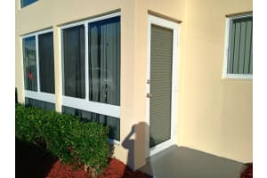 3 Colonial Club Drive, Boynton Beach, FL 33435 - MLS#R11129563