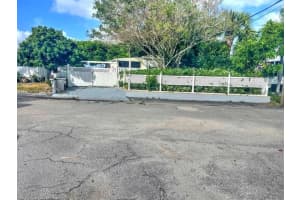 9165 High Point Drive, Palm Beach Gardens