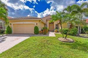 6710 Garde Road, Boynton Beach, FL 33472 - MLS#R11129627