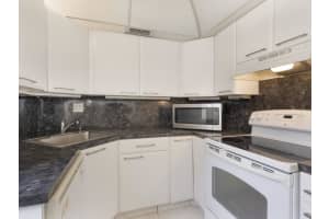 405 Burgundy I, Delray Beach, FL 33484 - MLS#R11129637