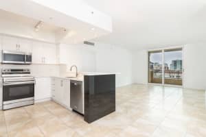 403 S Sapodilla Avenue 509, West Palm Beach, FL 33401 - MLS#R11129669