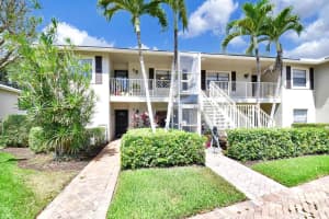15 Stratford Drive B, Boynton Beach