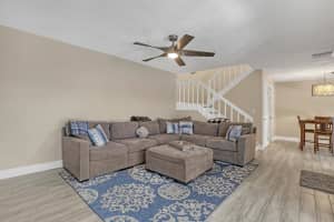 923 Springdale Circle, Palm Springs, FL 33461 - MLS#R11129749