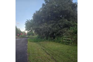 16244 E Grand National Drive, Loxahatchee, FL 33470 Sold 11/07/25