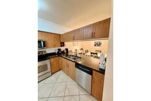 6521 Emerald Dunes Drive 106, West Palm Beach, FL 33411 - MLS#R11129809