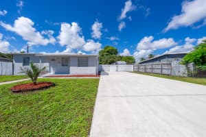 5337 NE 17th Avenue, Pompano Beach, FL 33064 - MLS#R11129825