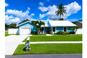 841 Nw 8th Way, Boynton Beach